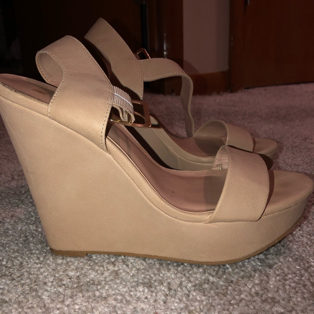 Cute heels!